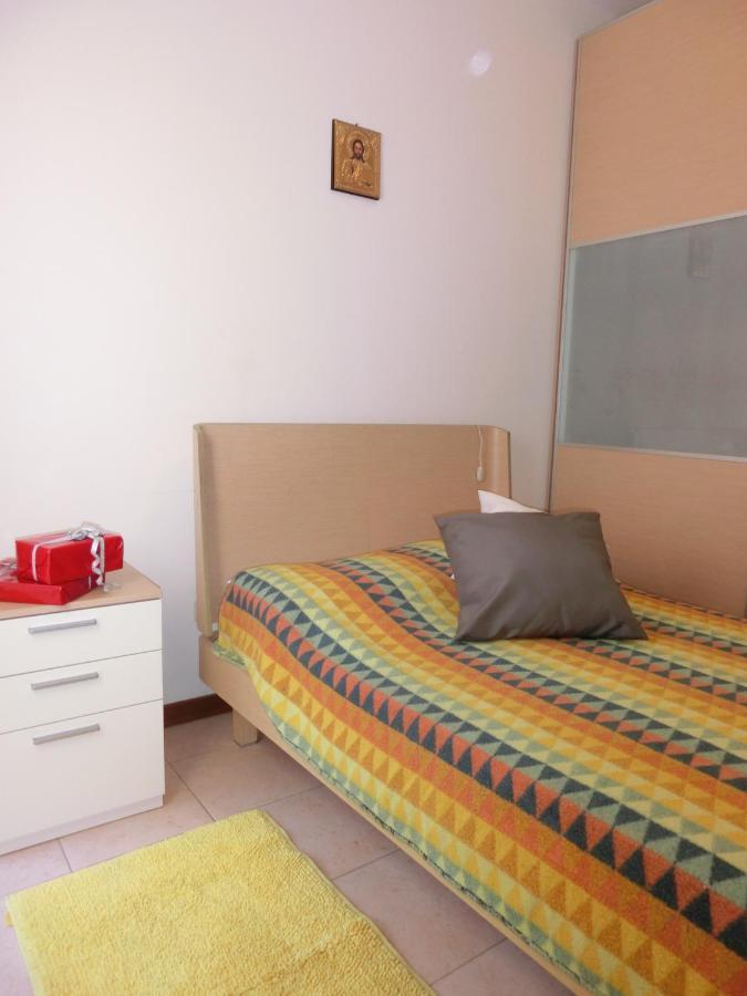 Condominio Lero Бибионе Екстериор снимка