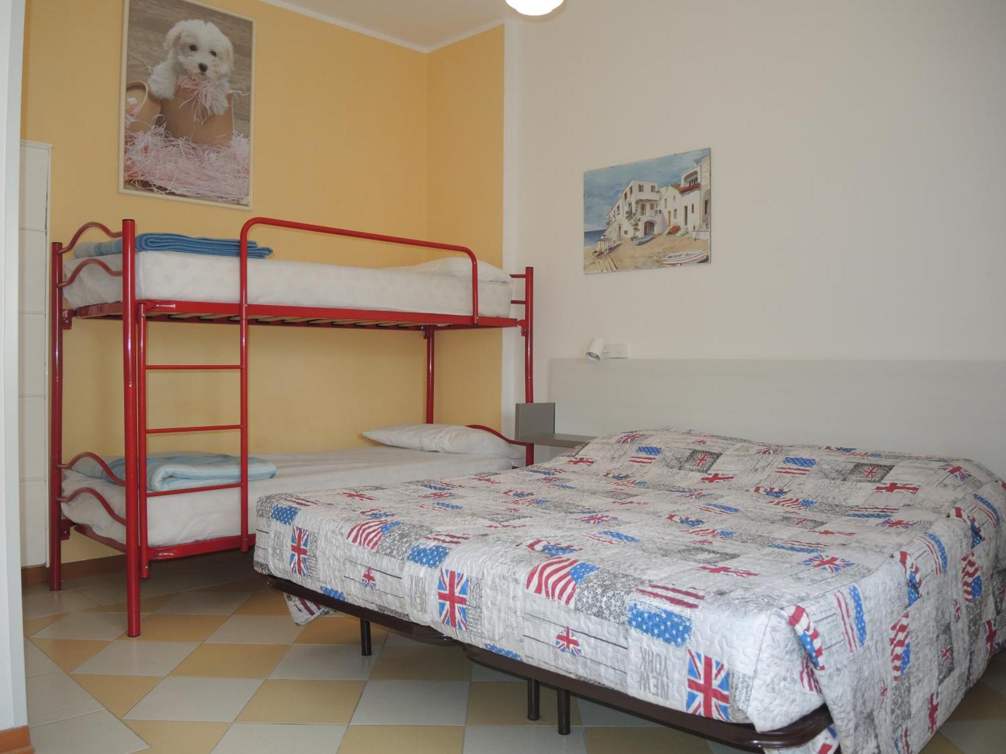 Condominio Lero Бибионе Екстериор снимка